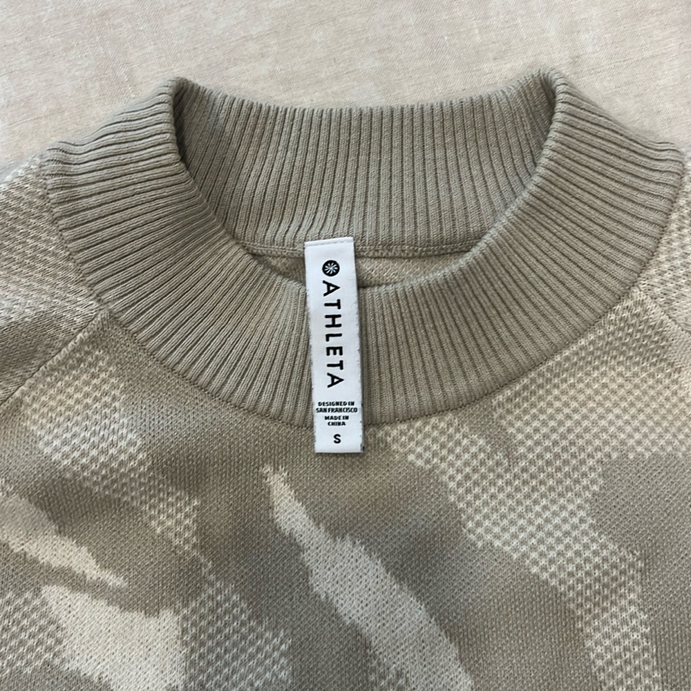 NWOT Athleta Sweater